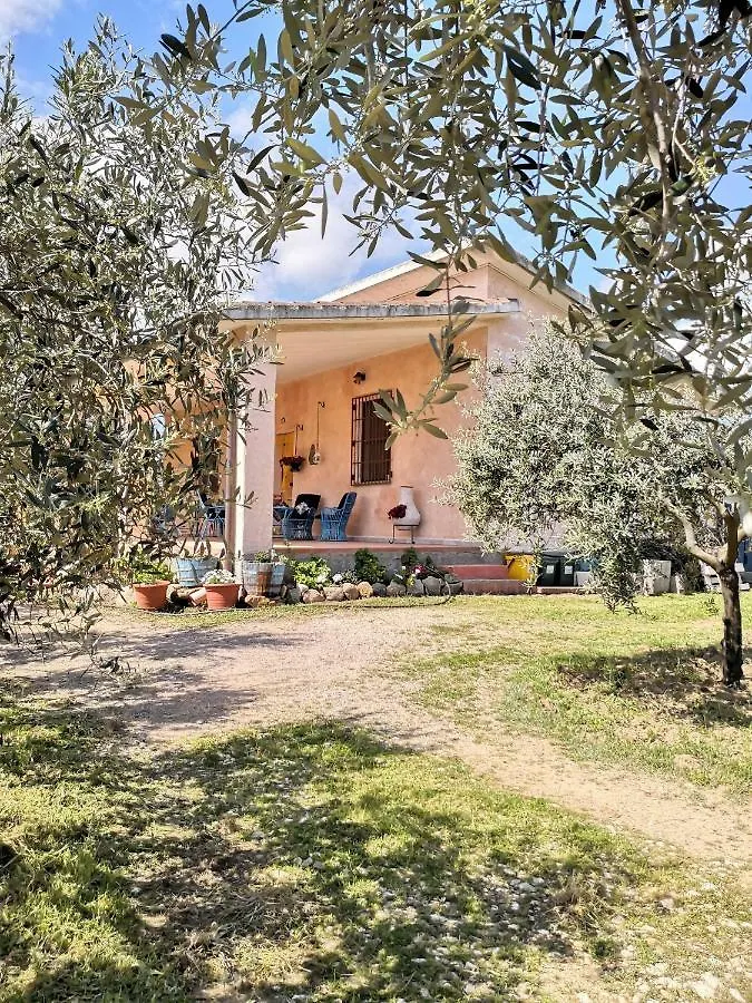 Villa Walter Oliena 0*,